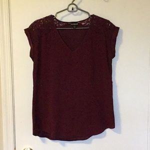 EXPRESS v neck blouse sz M